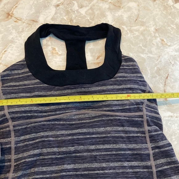 Lululemon Scoop Neck Tank Top Black Gray Stripe 8 10 Coal Strata Stripe - Picture 5 of 7